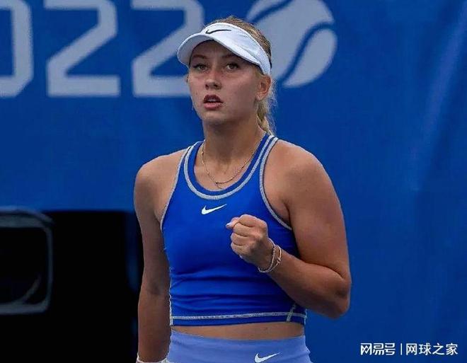 仍需三点自 仍需三点自