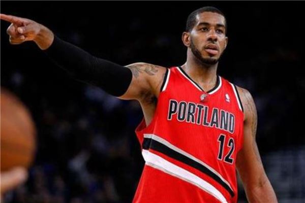 因此倾斜 因此倾斜